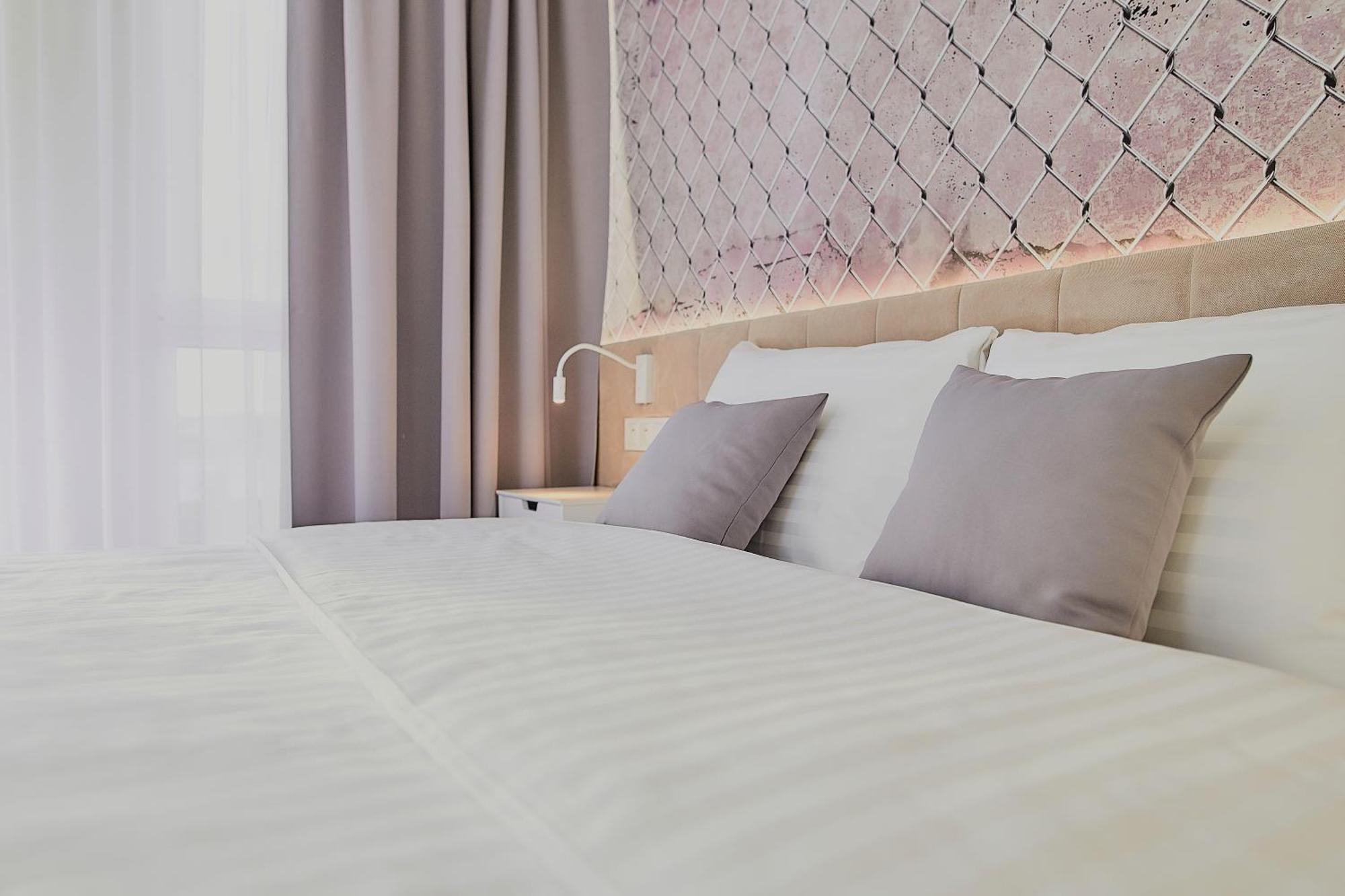 Tulip Inn 지라르도프 외부 사진